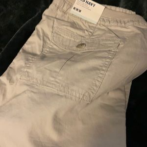 Old navy capris M